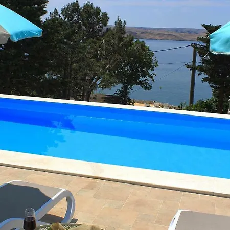 Beachfront Apartments Anita With Pool Karlobag Exterior photo