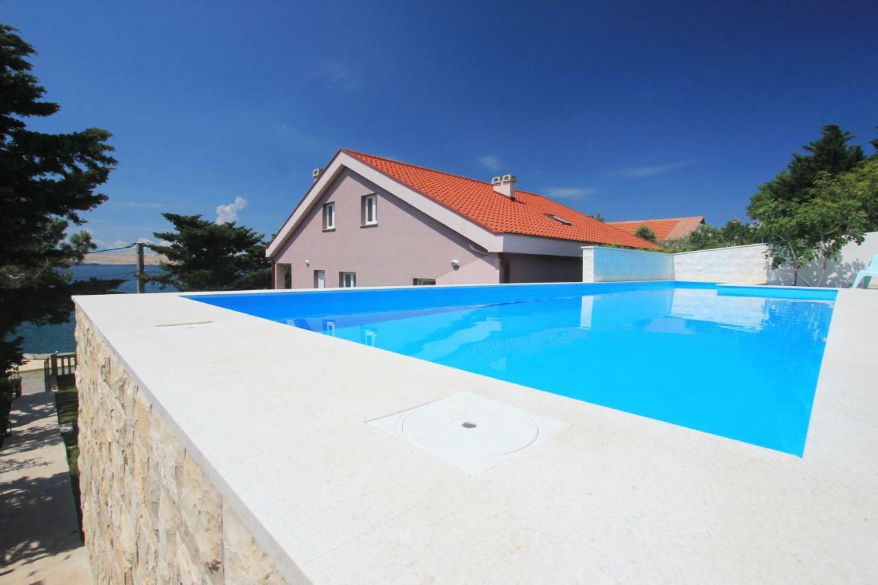 Beachfront Anita With Pool Apartment Karlobag